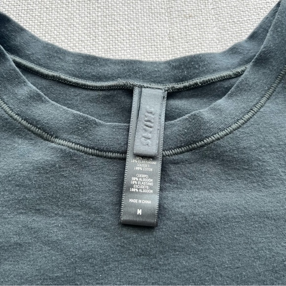 SKIMS Grey Cotton 2.0 Jersey T-Shirt Bodysuit - Picture 5 of 7